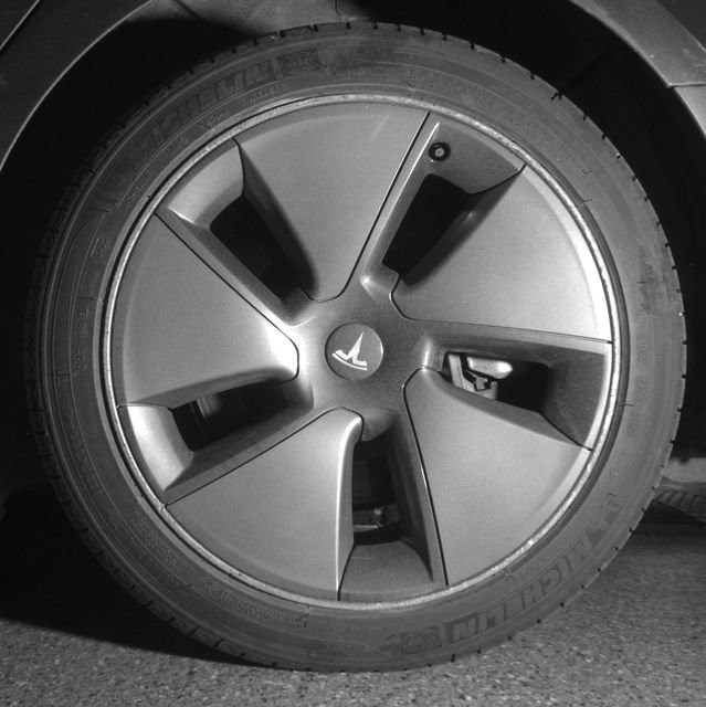 Used 2022 Tesla Model 3 Long Range AWD/4WD image 49