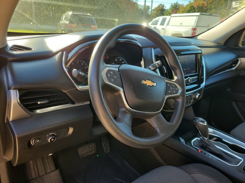 Used 2020 Chevrolet Traverse LS w/ LPO, Floor Liner Package FWD image 20