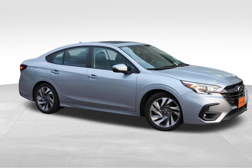 Used 2024 Subaru Legacy Limited AWD/4WD image 2