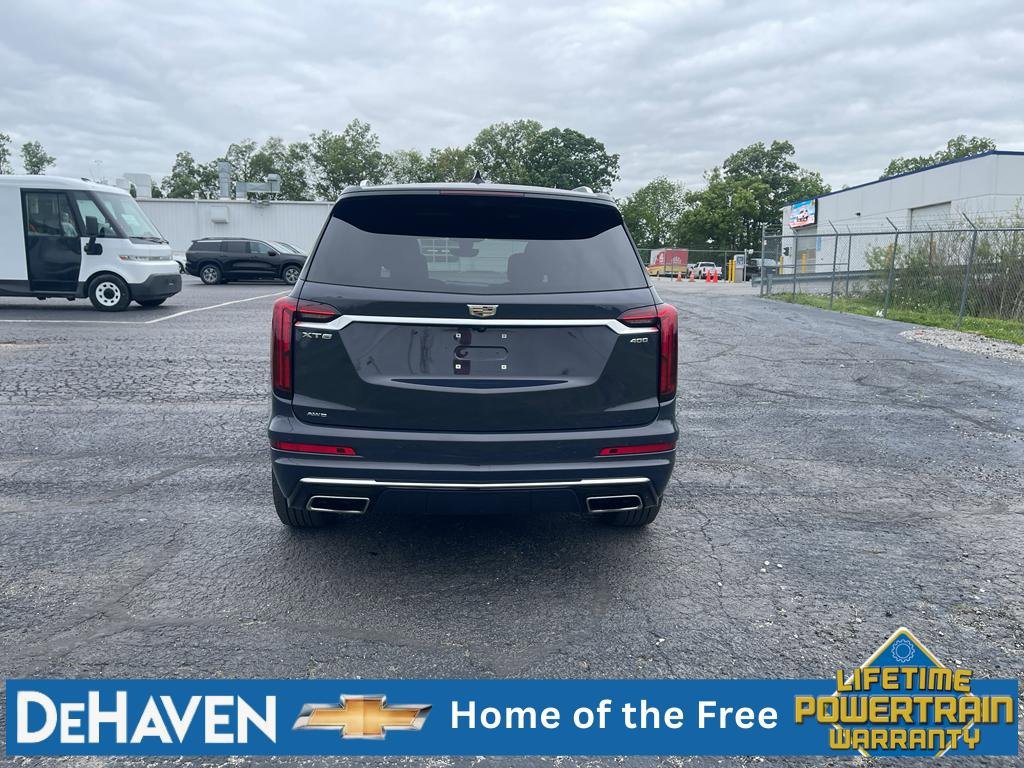 Used 2024 Cadillac XT6 Premium Luxury w/ Technology Package AWD/4WD image 5