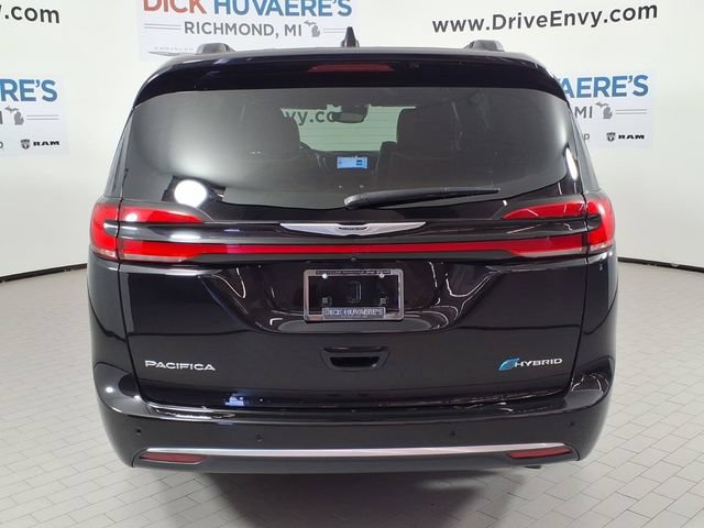 Used 2024 Chrysler Pacifica Pinnacle FWD image 5