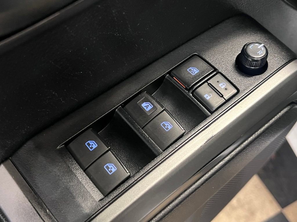 Used 2020 Toyota Tacoma SR5 image 42