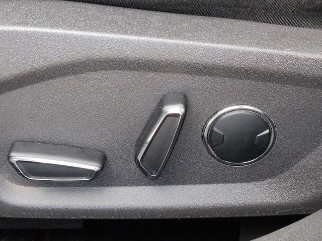 Used 2013 Ford Fusion SE FWD image 19