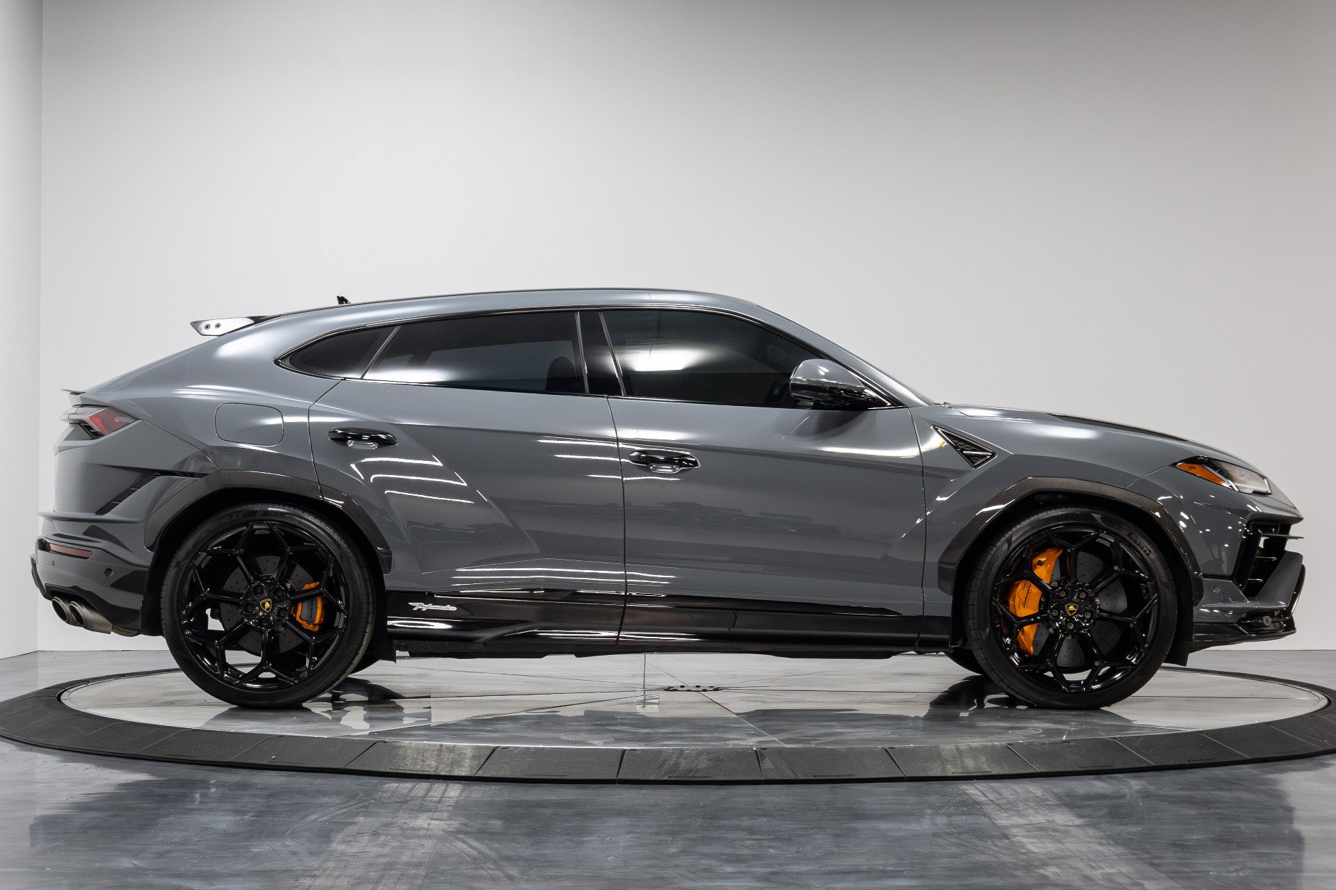 Used 2023 Lamborghini Urus Performante image 18