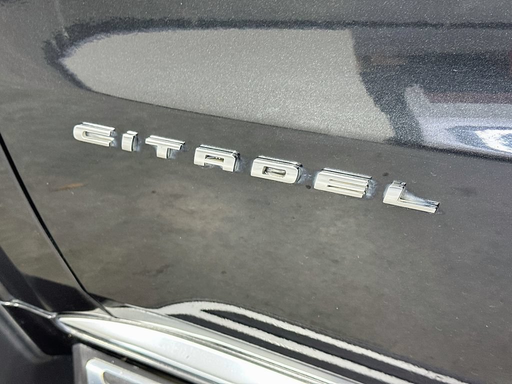Used 2016 Dodge Durango Citadel w/ Technology Group AWD/4WD image 28