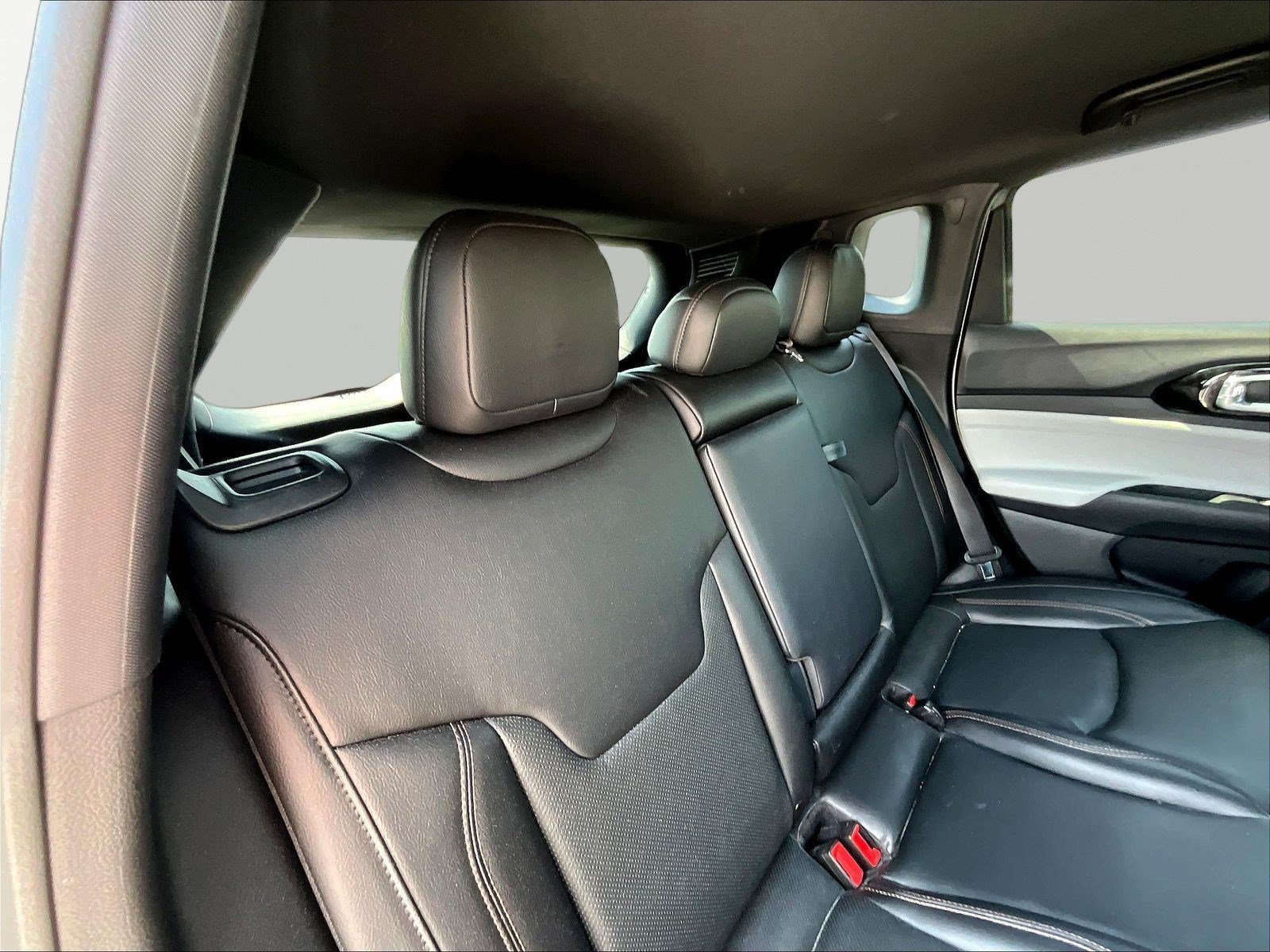 Used 2023 Jeep Compass Limited AWD/4WD image 25