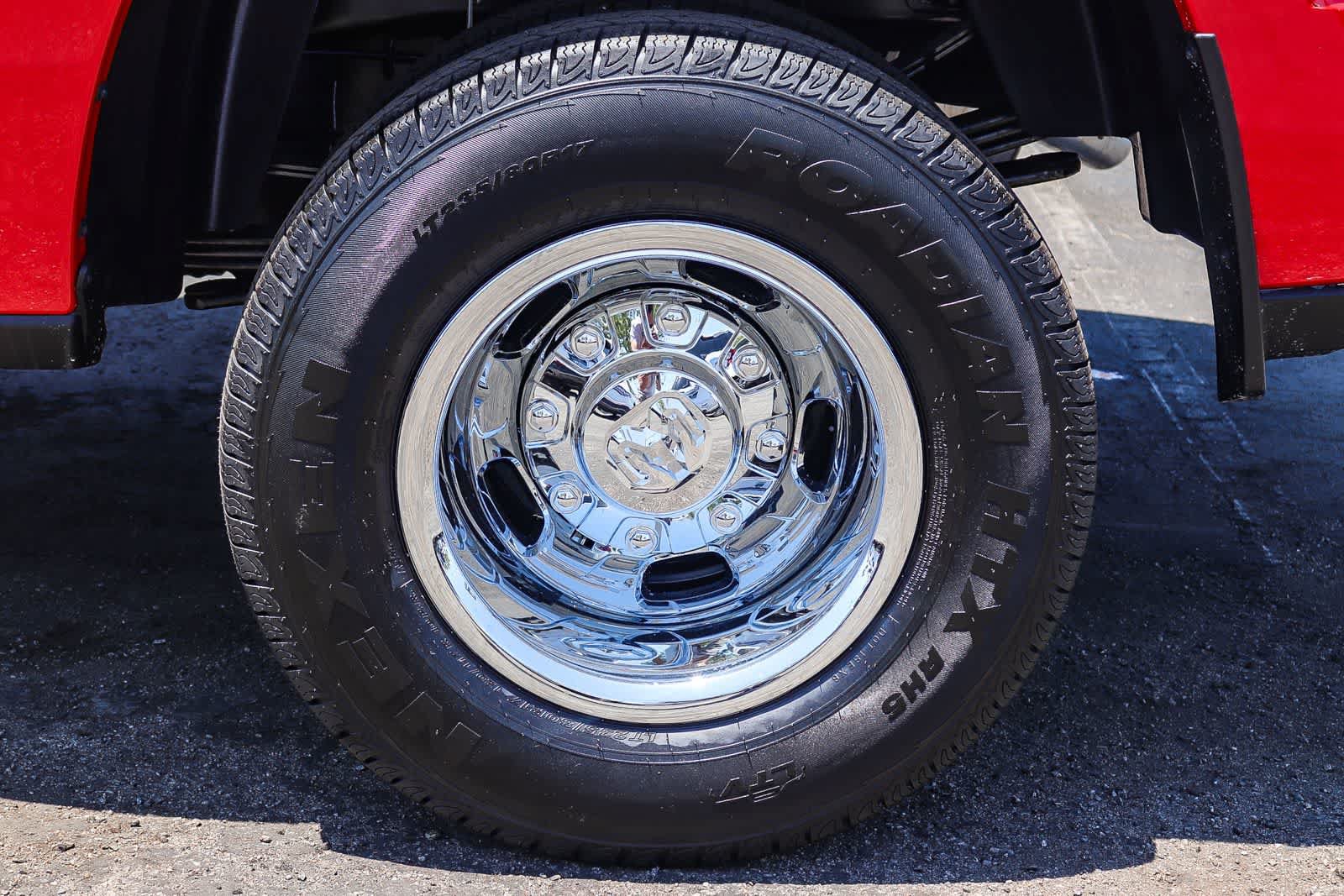 New 2026 RAM 3500 Tradesman AWD/4WD image 9