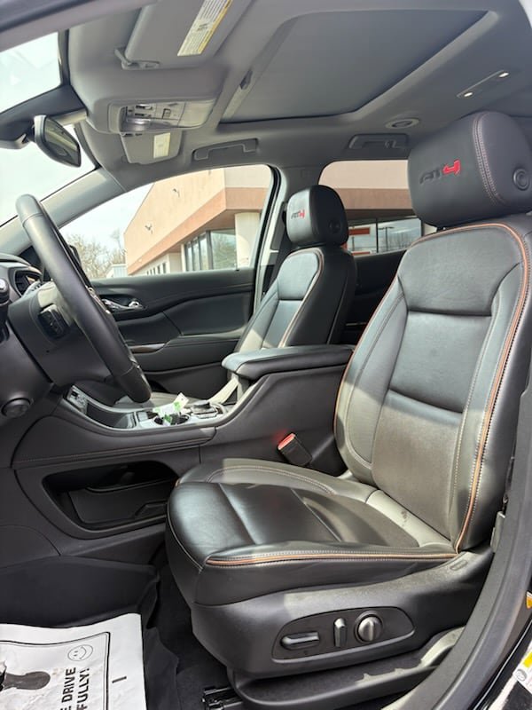 Used 2023 GMC Acadia AT4 w/ Preferred Package AWD/4WD image 12