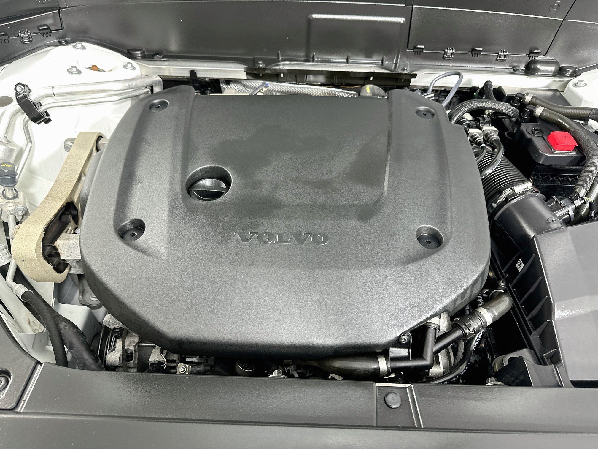 Used 2024 Volvo XC90 B6 Plus w/ Protection Package AWD/4WD image 37