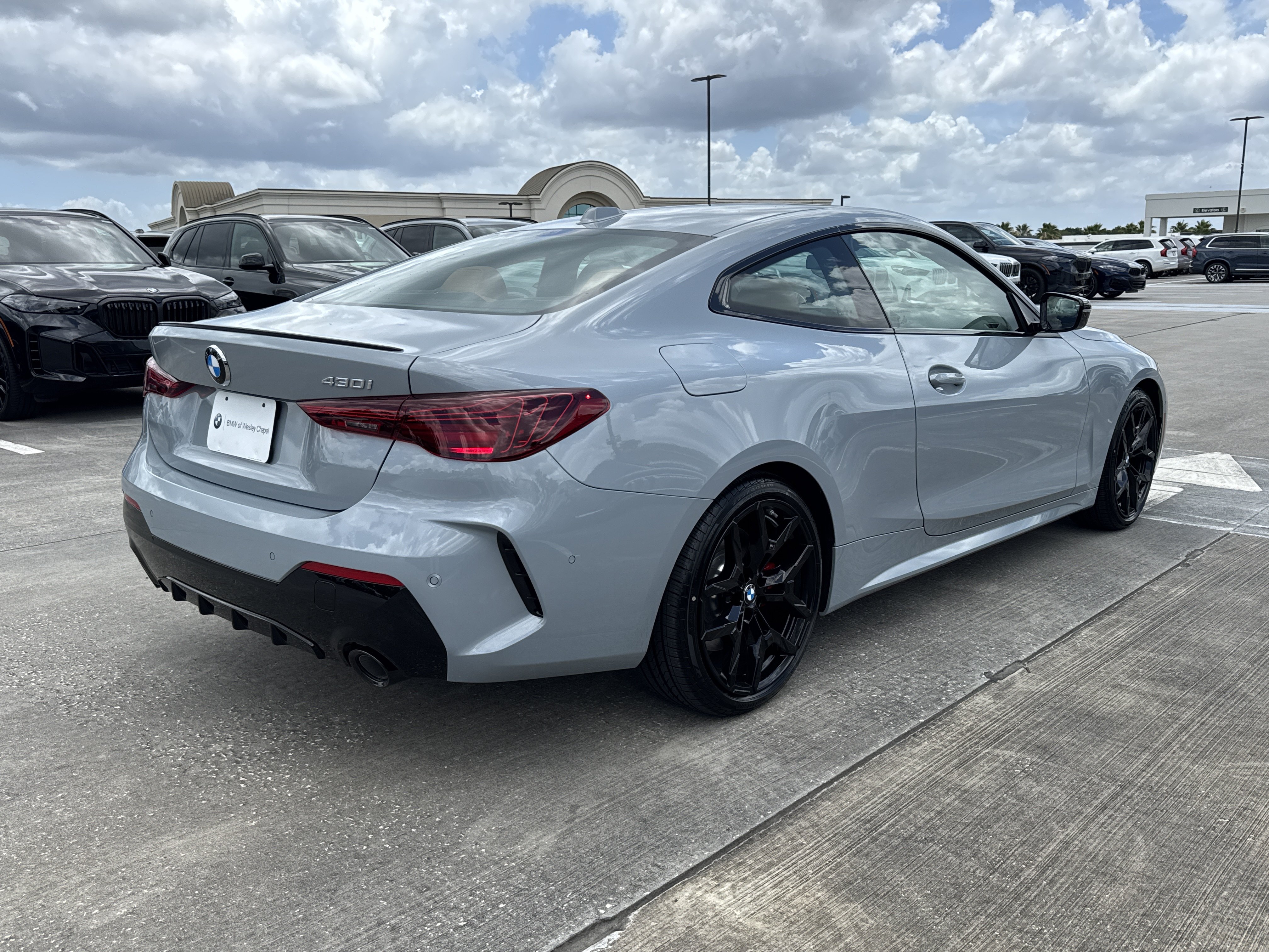 New 2027 BMW 430i Coupe w/ M Sport Package RWD image 7