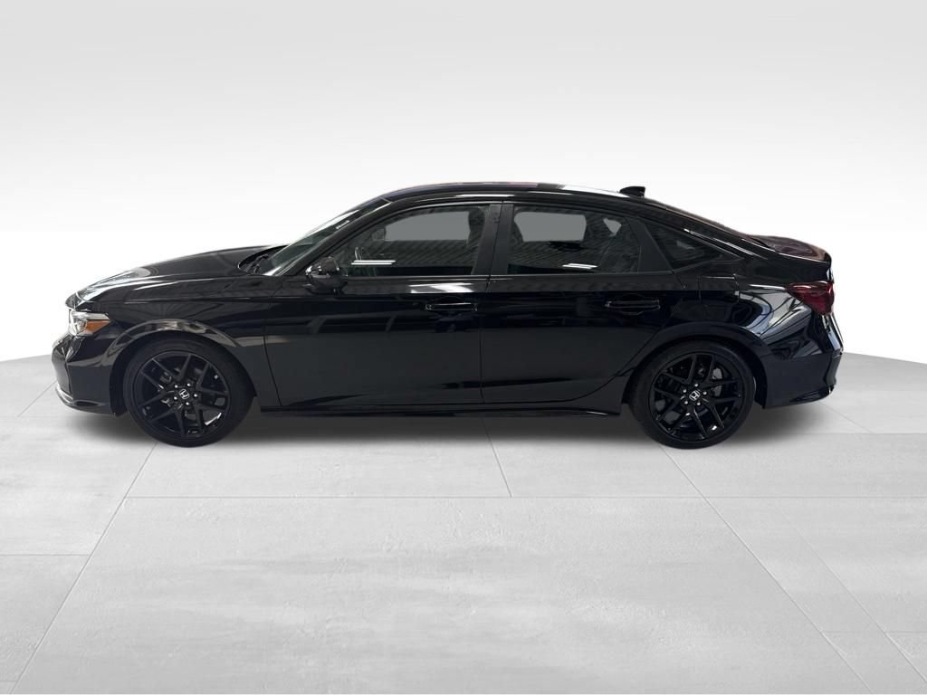 Used 2025 Honda Civic Sport image 3