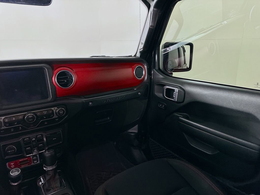 Used 2023 Jeep Wrangler Unlimited Rubicon w/ LED Lighting Group image 31