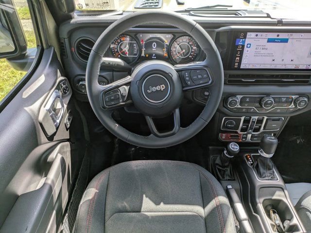 New 2025 Jeep Wrangler Unlimited Rubicon image 14
