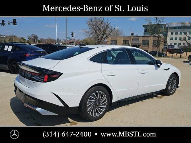 Used 2025 Hyundai Sonata SEL image 3