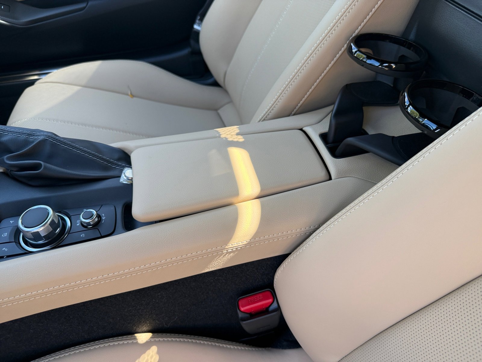 New 2026 MAZDA MX-5 Miata Grand Touring RWD image 14