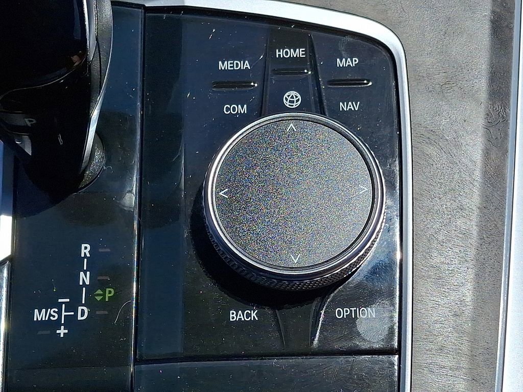 Used 2022 BMW X5 xDrive40i AWD/4WD image 27