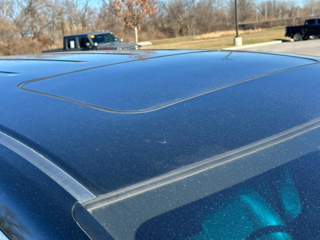 Used 2012 Honda Odyssey EX-L image 4