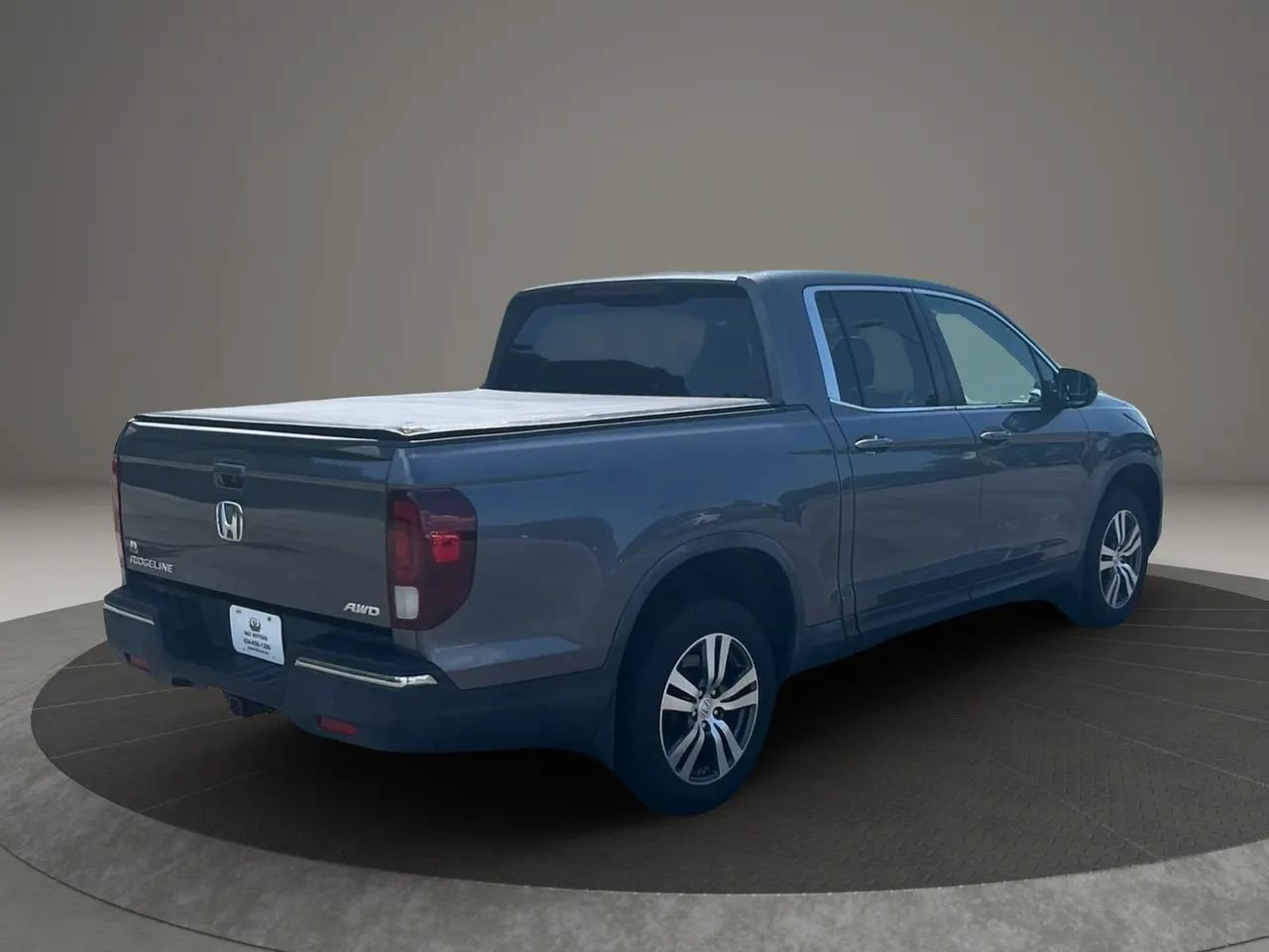 Used 2017 Honda Ridgeline RTS image 6