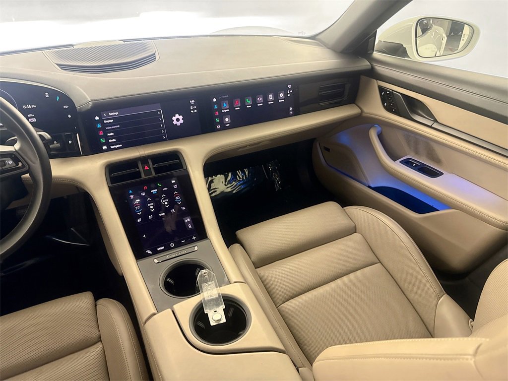 Used 2020 Porsche Taycan 4S image 23