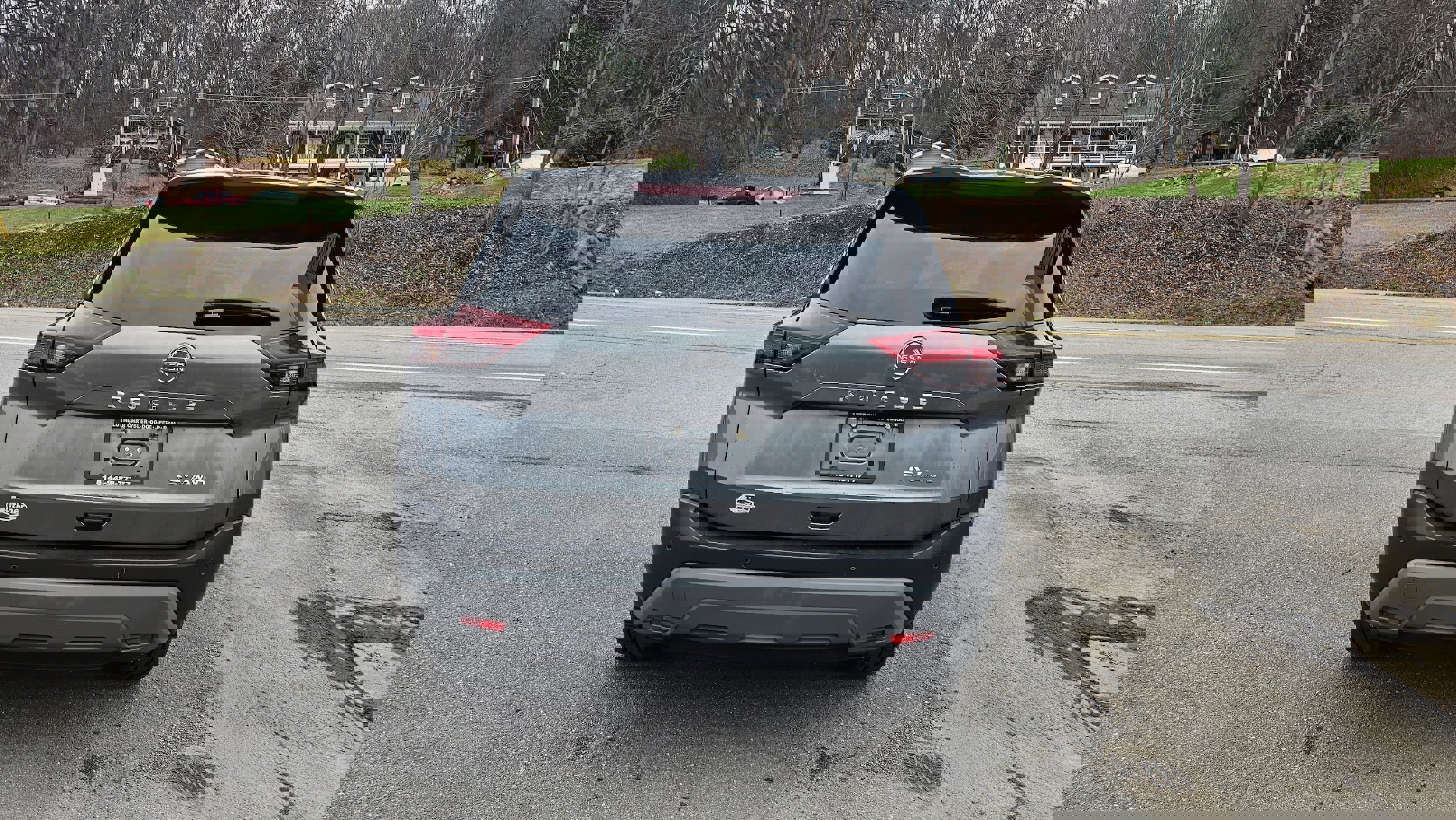 Used 2023 Nissan Rogue SV image 14