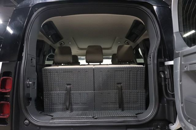 Used 2020 Land Rover Defender 110 HSE AWD/4WD image 26