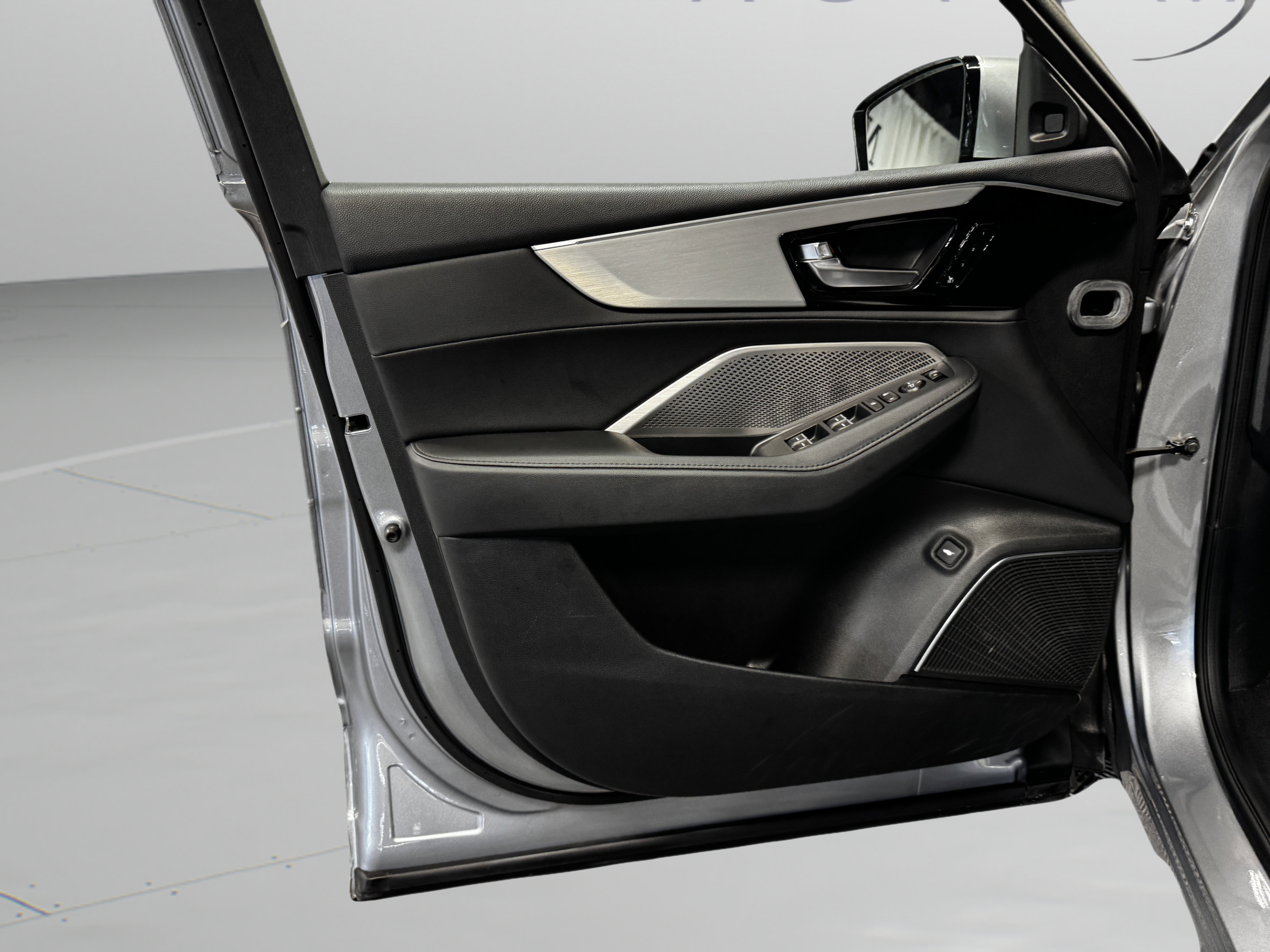 Certified 2024 Acura MDX FWD image 13