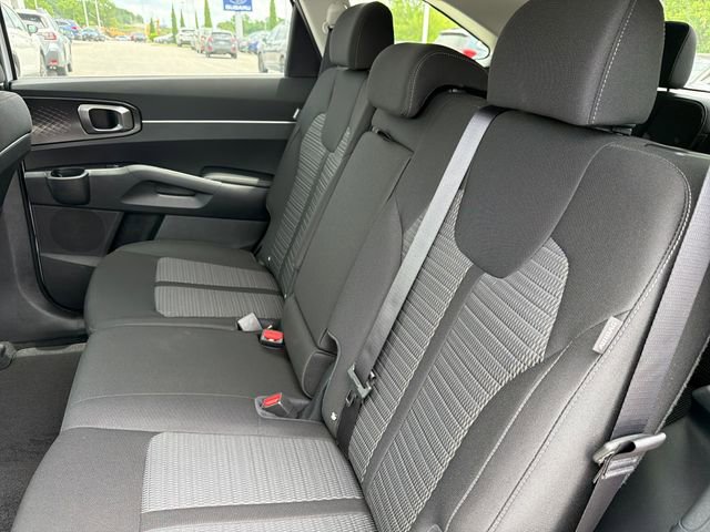 New 2026 Kia Sorento LX FWD image 19