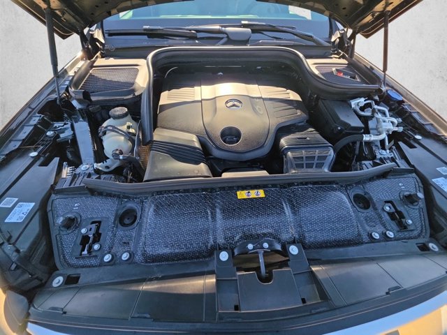 Used 2024 Mercedes-Benz GLS 450 4MATIC image 20