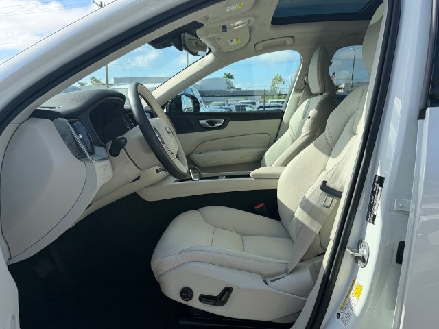 Certified 2024 Volvo XC60 B5 Plus w/ Protection Package AWD/4WD image 10