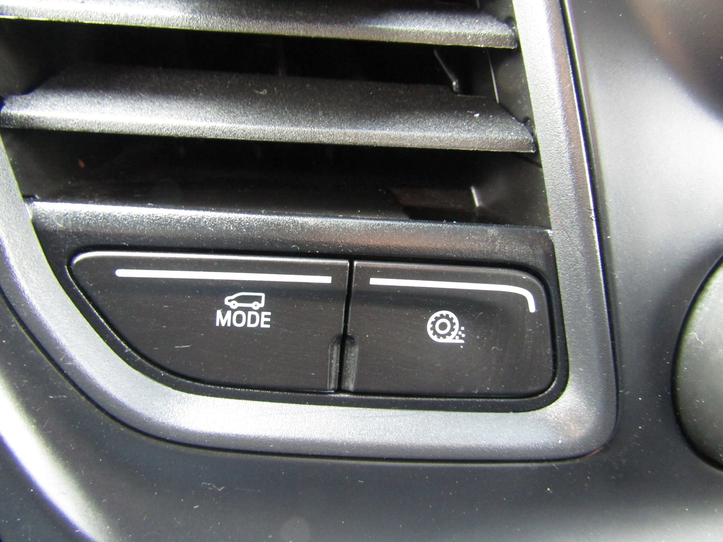Used 2020 Ford Transit 250 Low Roof w/ Load Area Protection Package RWD image 37