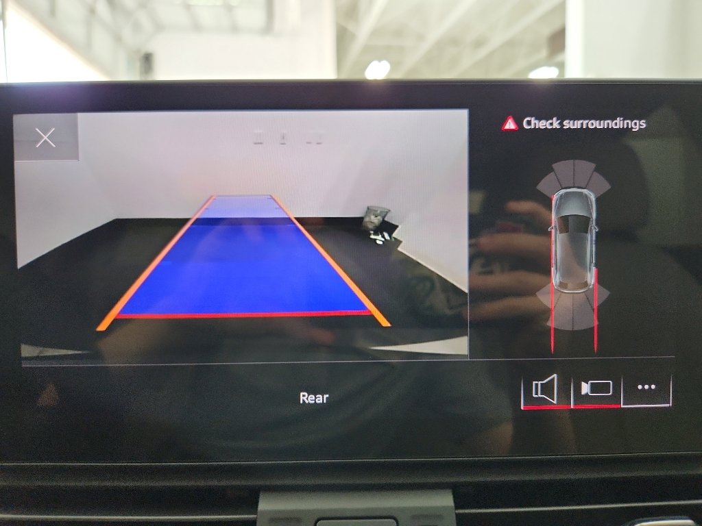 Used 2023 Audi Q5 2.0T Premium w/ Convenience Package image 24