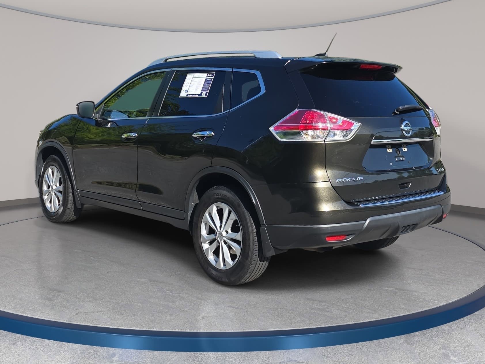Used 2015 Nissan Rogue SV image 7