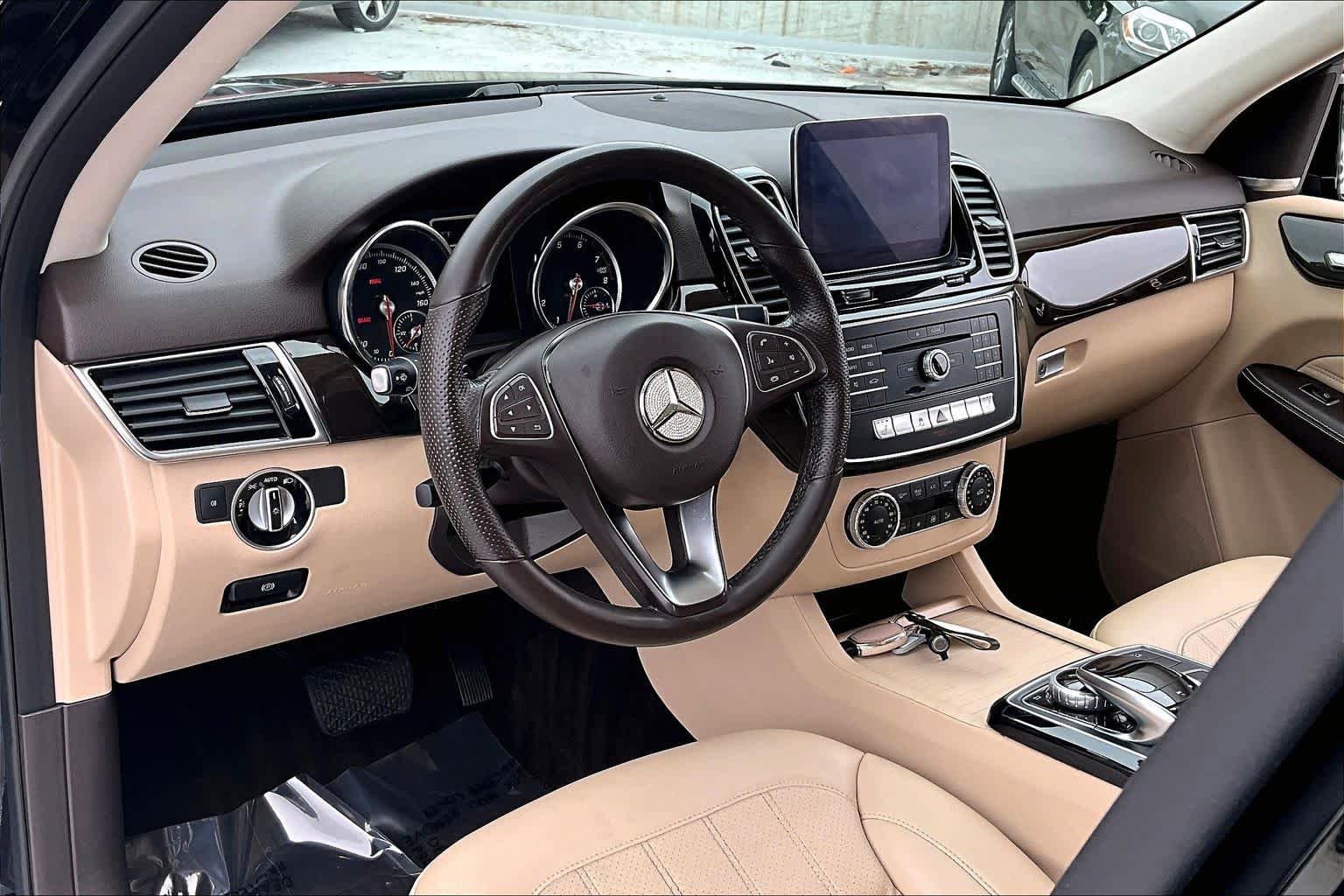 Used 2018 Mercedes-Benz GLE 350 4MATIC image 18