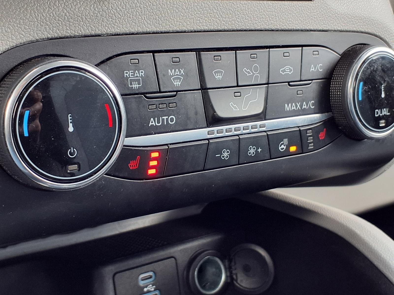 Used 2023 Ford Escape Active AWD/4WD image 5