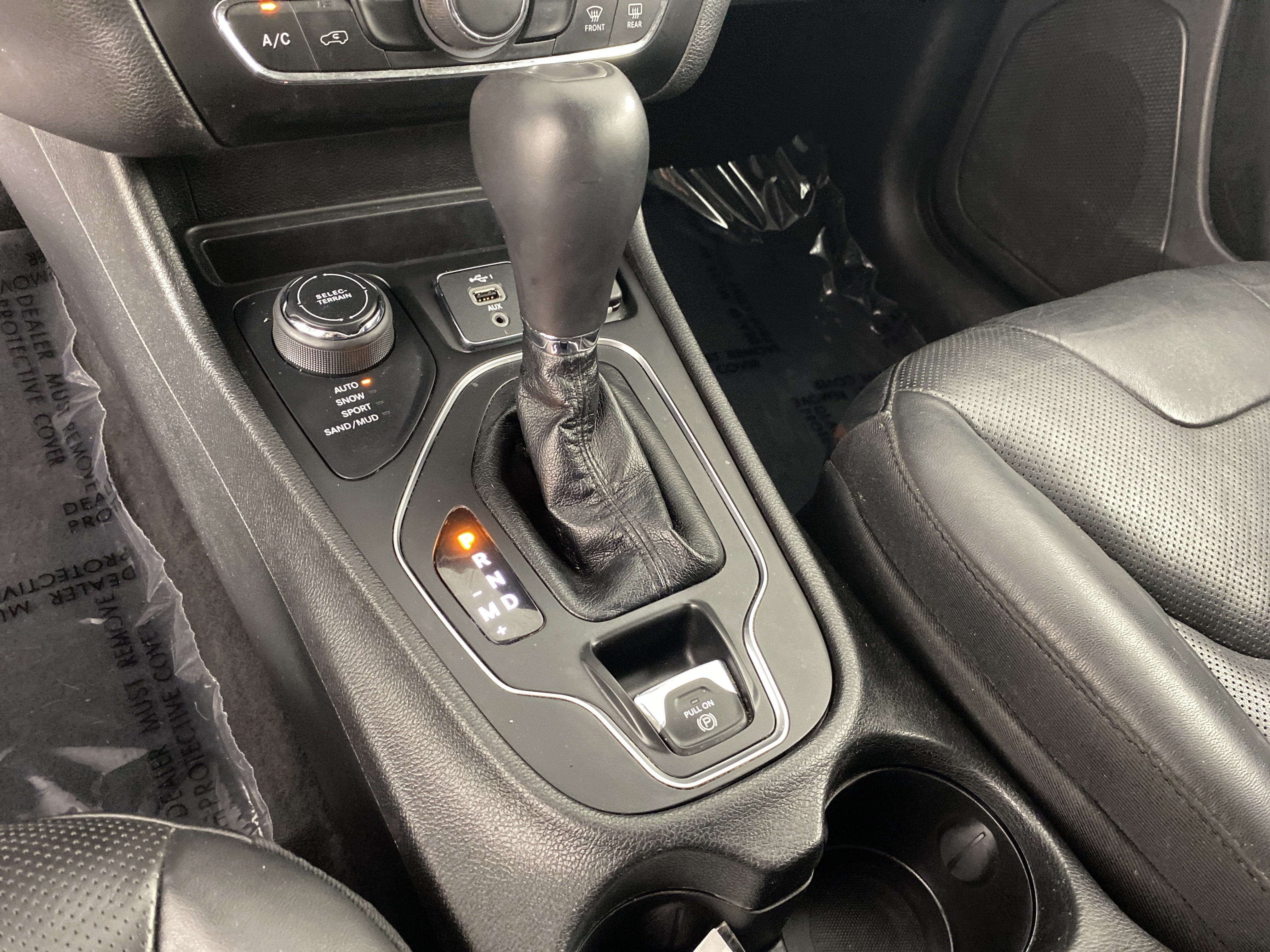 Used 2021 Jeep Cherokee Latitude Lux AWD/4WD image 34