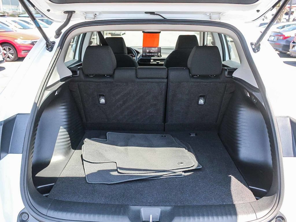 Used 2024 Honda HR-V LX image 27
