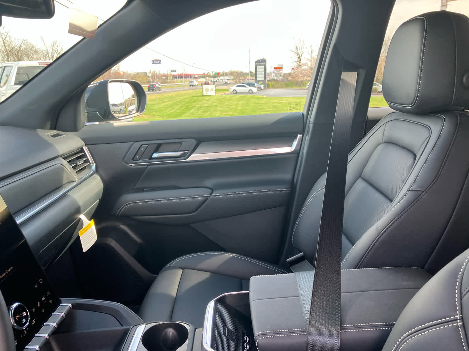 New 2026 GMC Terrain Elevation w/ Elevation Premium Package image 10