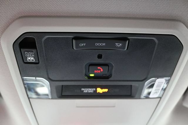 Used 2022 Toyota Tundra SR5 AWD/4WD image 44