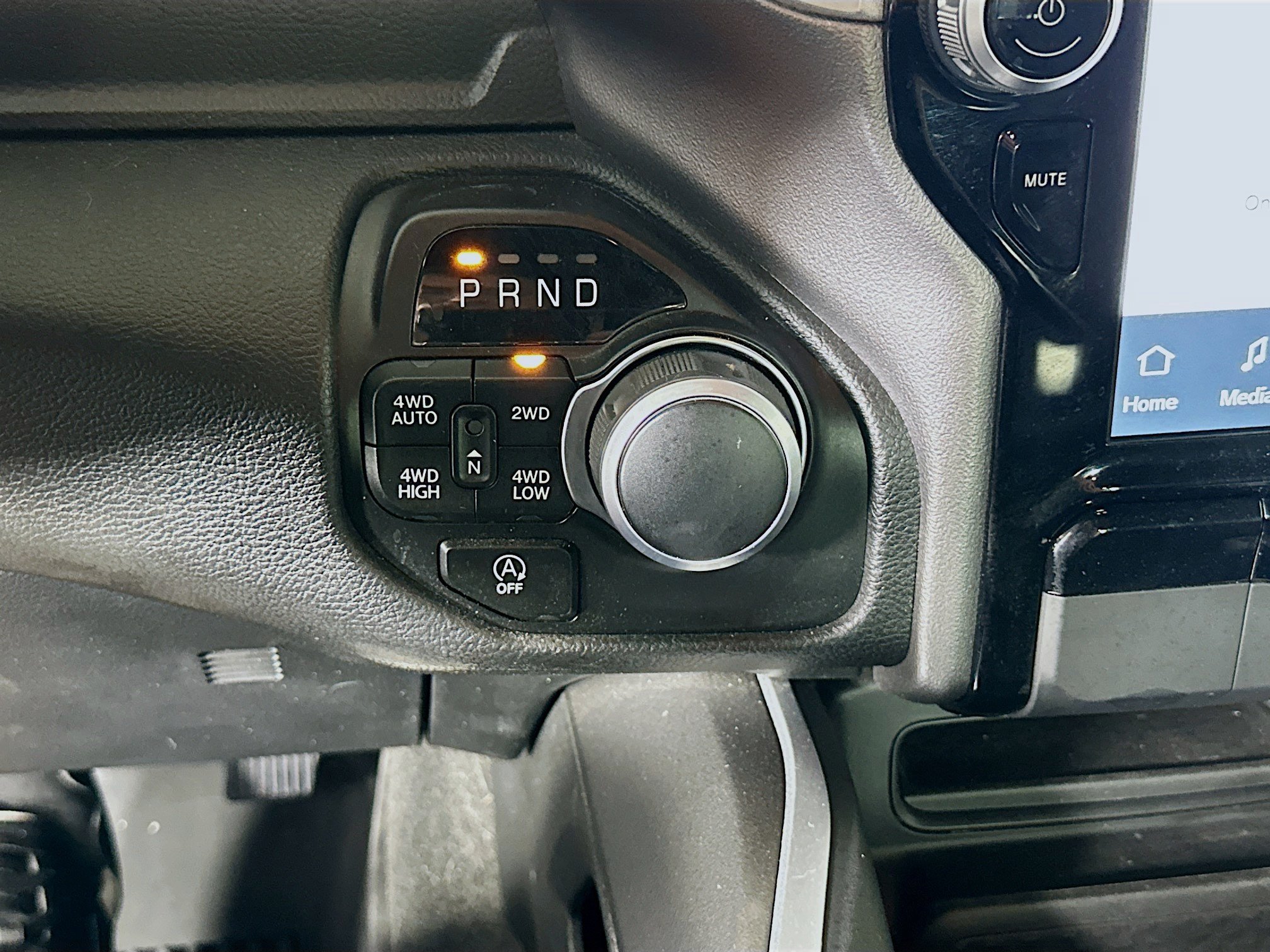 Used 2023 RAM 1500 Big Horn AWD/4WD image 24