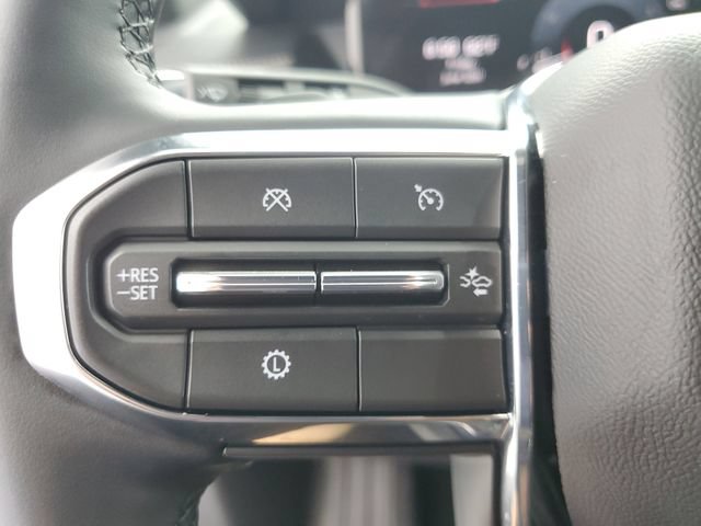 Used 2025 GMC Acadia Elevation FWD image 25