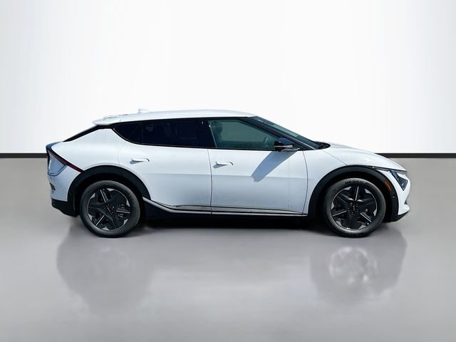 New 2025 Kia EV6 Light AWD/4WD image 8