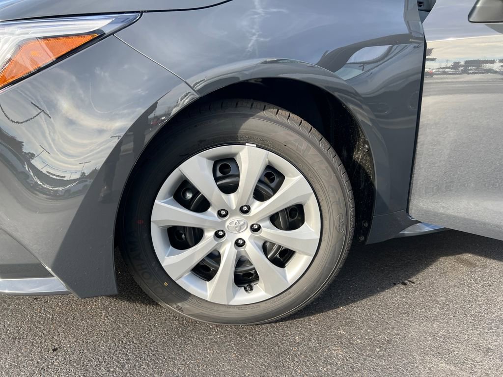 New 2026 Toyota Corolla LE image 24