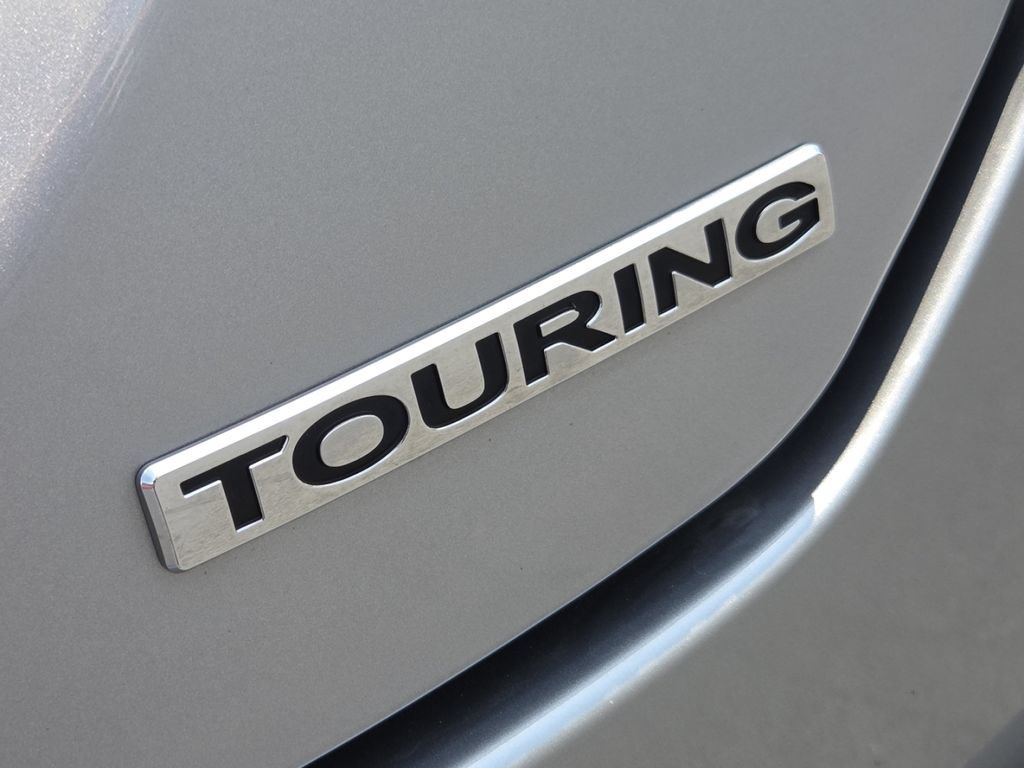 Certified 2023 Honda Pilot Touring image 17