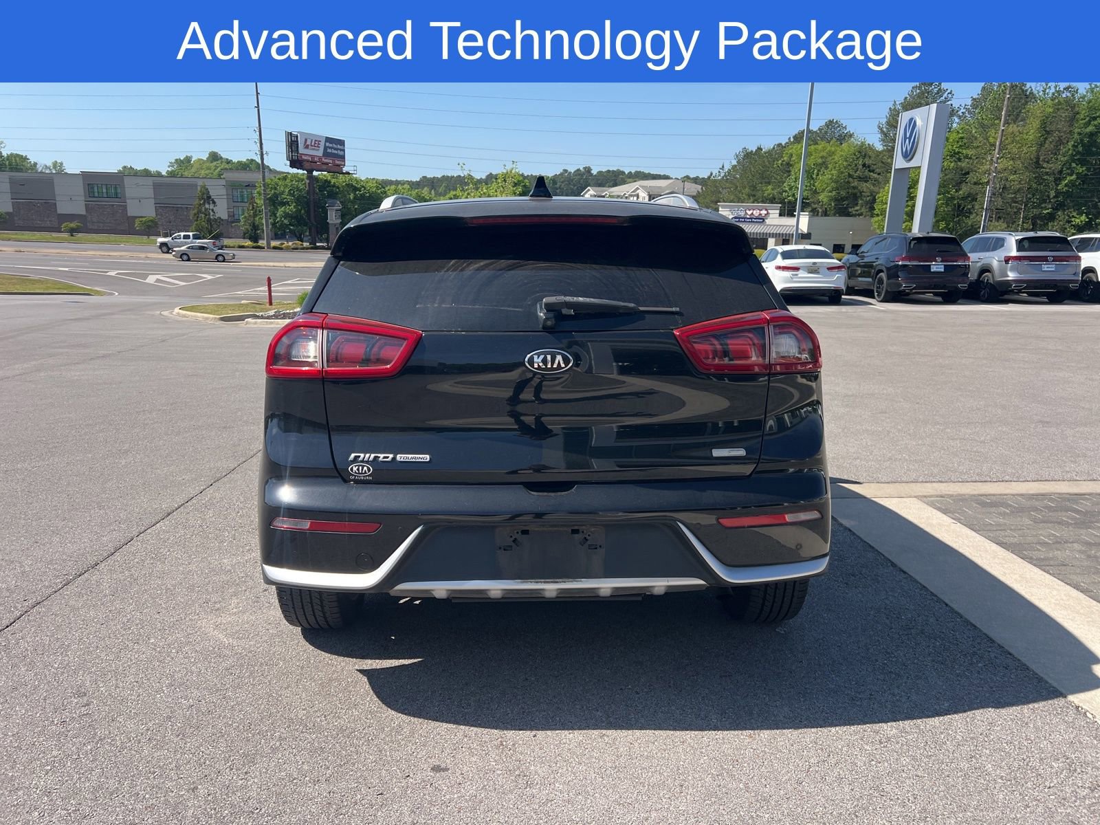 Used 2017 Kia Niro Touring w/ Advanced Technology Package image 4