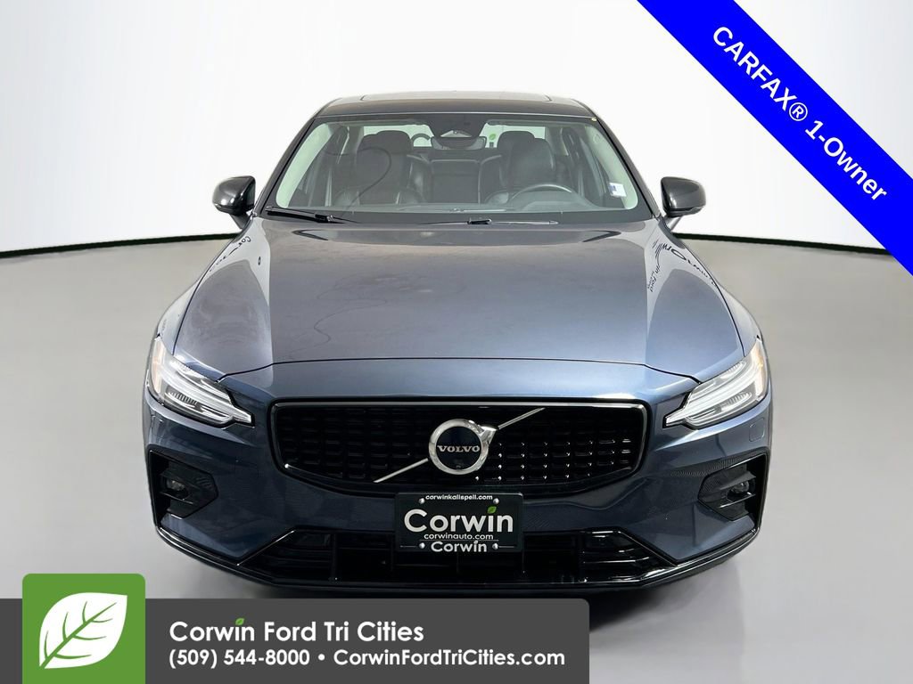 Used 2024 Volvo S60 B5 Plus image 3