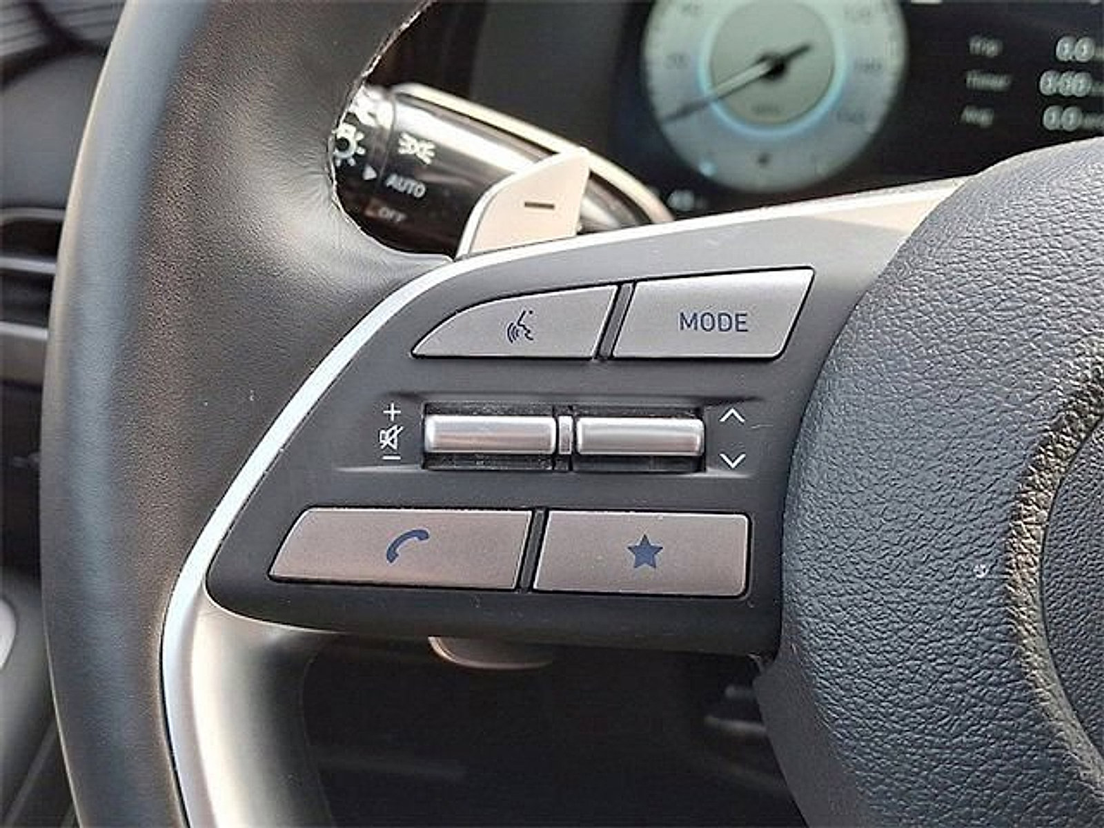 Used 2024 Hyundai Palisade Limited AWD/4WD image 23