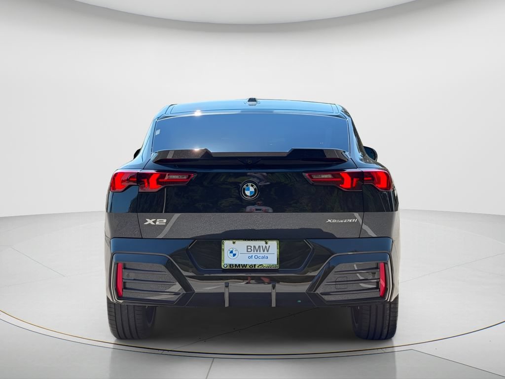 New 2026 BMW X2 xDrive28i w/ Technology Package AWD/4WD image 6