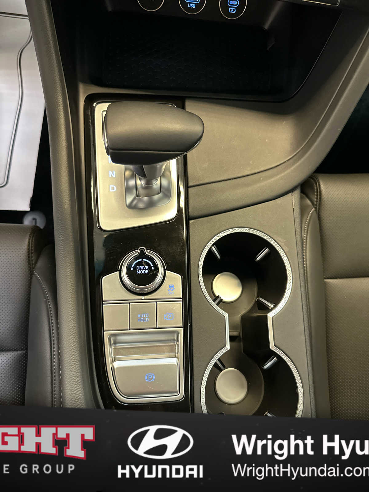 Certified 2025 Genesis G70 2.5T image 28