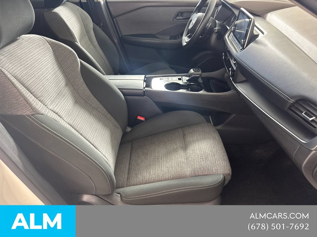 Used 2022 Nissan Rogue S FWD image 16