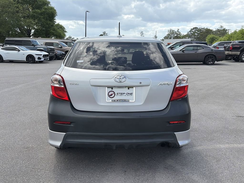 Used 2010 Toyota Matrix image 6